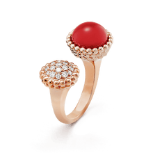 18K Van Cleef & Arpels Perlée Couleurs Between The Finger Ring