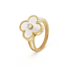 18K Van Cleef & Arpels Vintage Alhambra Pearl Ring