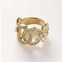 18K Chanel Flower Crystals Ring