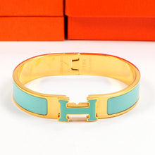 18K Clic H Green Bracelet