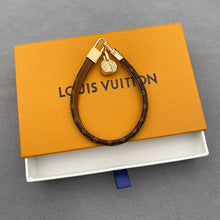 18K Louis Tribute Bracelet