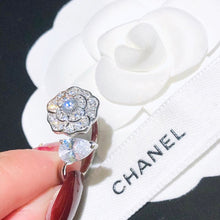 18K CC Diamond Camelia Precieux Ring