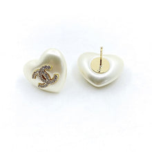 18K CC Pearl Heart Earrings