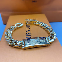 18K Louis NBA Bracelet