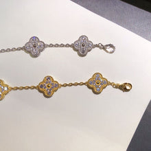 18K Vintage Alhambra Diamonds Clover Bracelet