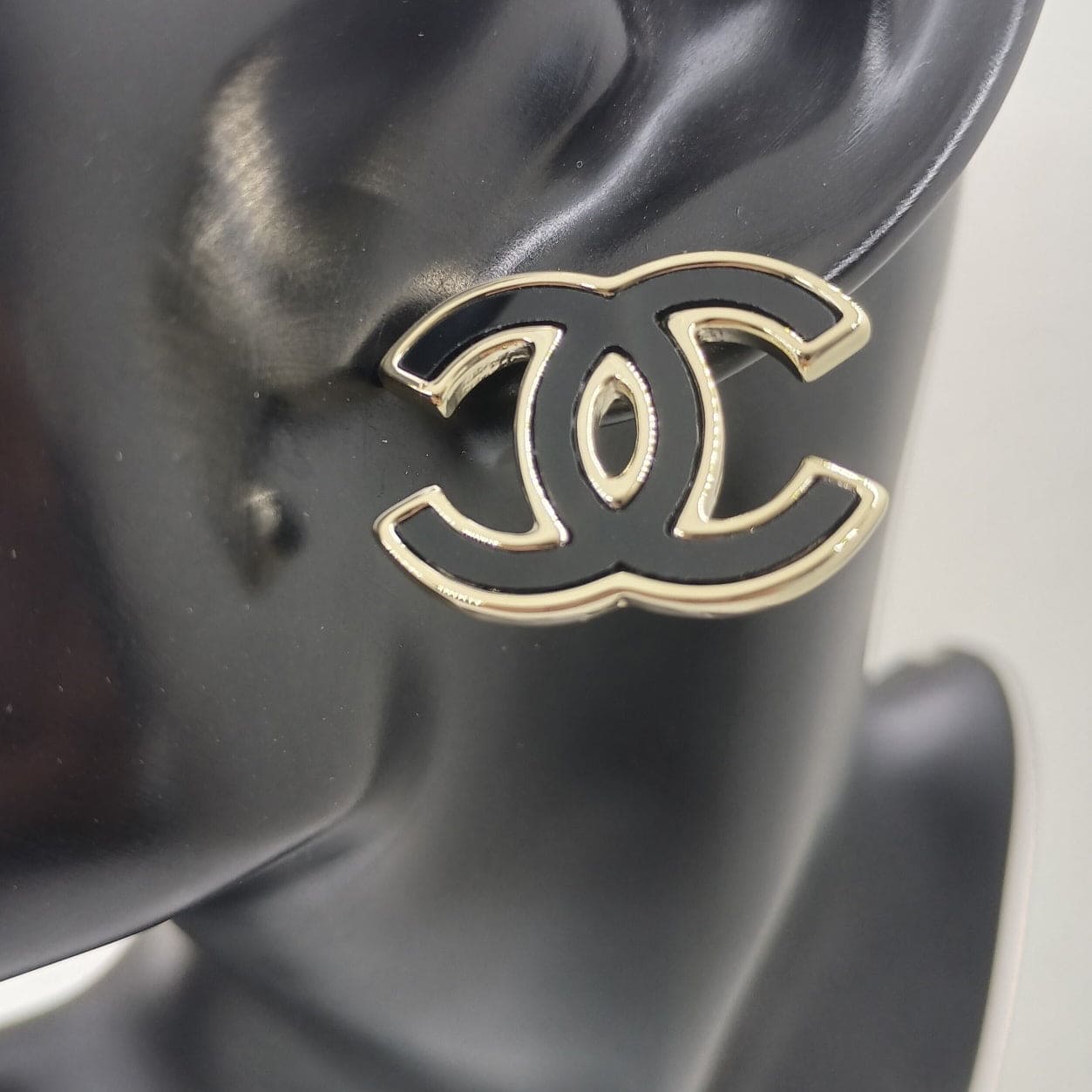 18K CC Black Earrings