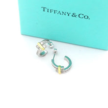 18K T Edge Hoop Earrings