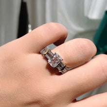 18K T Diamonds Ring