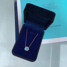 18K T Diamond & Turquoise Circle Pendant Necklace