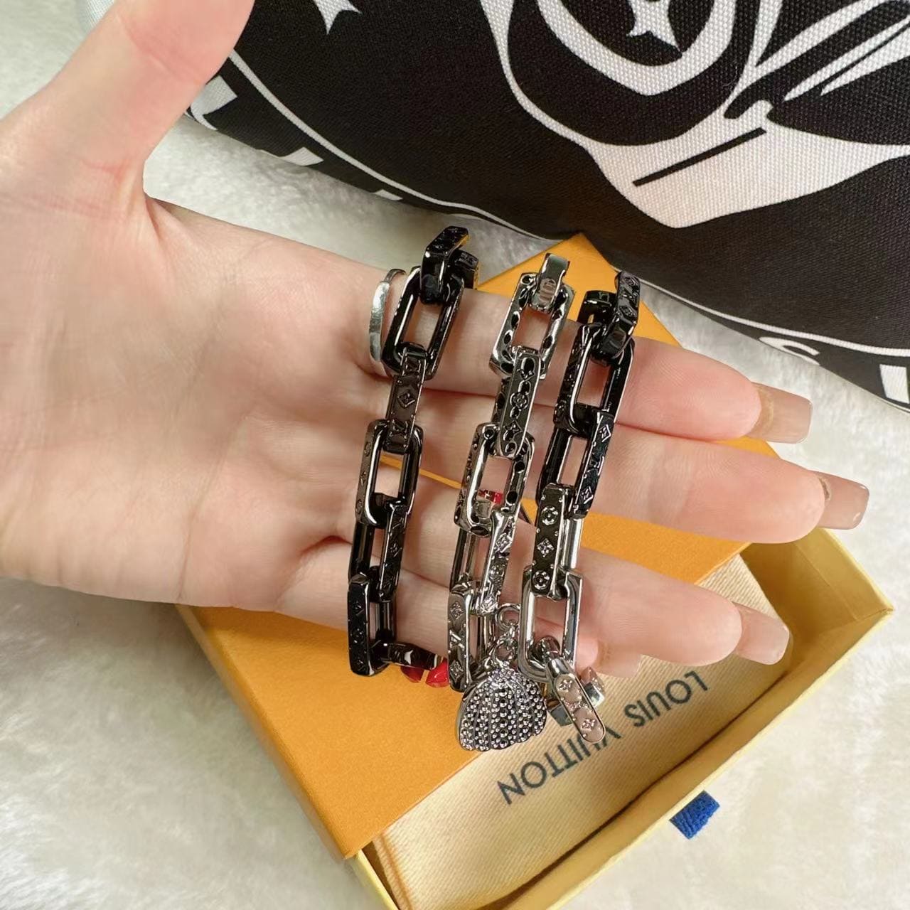 18K Louis x YK Monogram Chain Bracelet