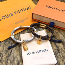 18K Louis Keep It Twice Bracelet