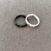 18K Double G Icon Black Corundum Ring