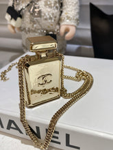 18K CC No.5 Perfume Pendant Vintage Necklace