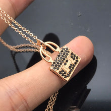 18K Amulettes Kelly Black Diamonds H Necklace