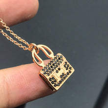 18K Amulettes Kelly Black Diamonds H Necklace