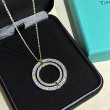 18K T Edge Circle Diamond Pendant Necklace