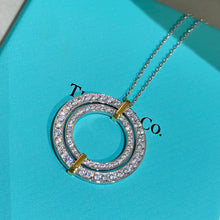 18K T Edge Circle Diamond Pendant Necklace