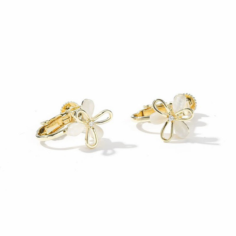 Fan Gold Earrings