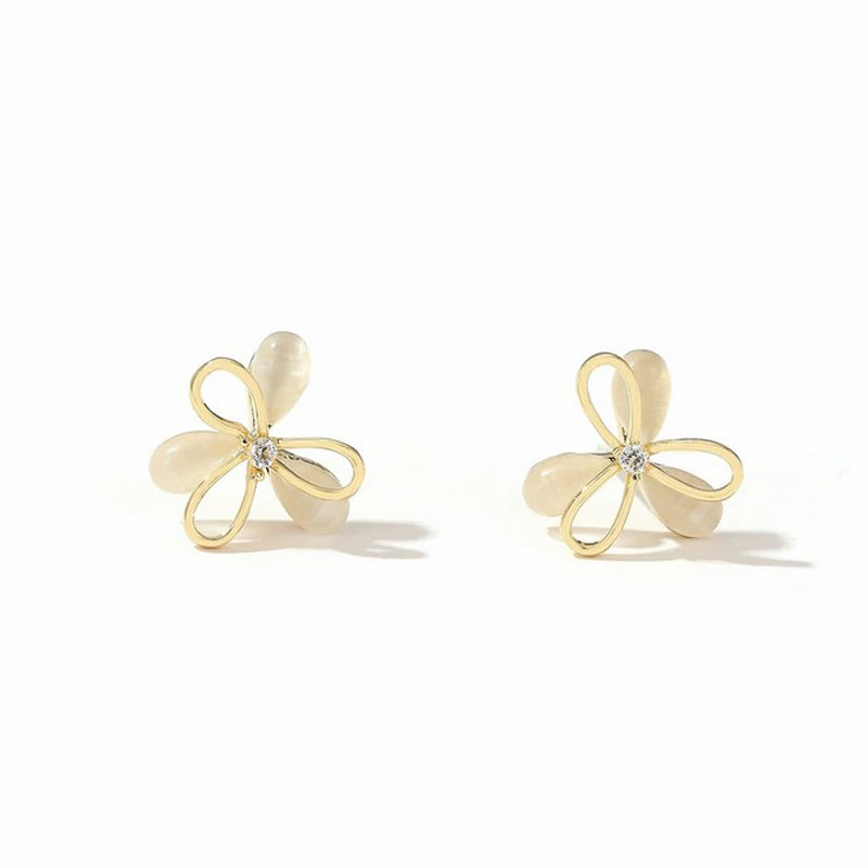Fan Gold Earrings