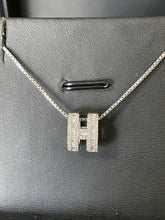 18K H Diamonds Necklace