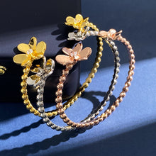 18K Frivole Open Bracelet