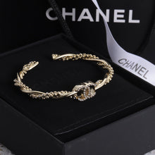 18K CHANEL Diamond Chain Bracelet