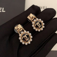 18K CC Pearl Earrings