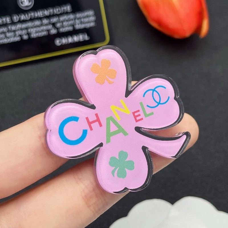 18K CC Color Flower Brooch