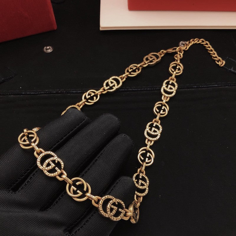 18K GG Vintage Interlocking G Twist Chain Necklace