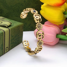 18K Double G Flowers Open Cuff Bracelet