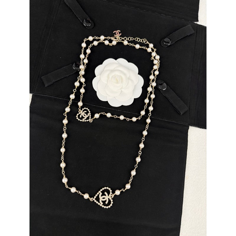 18K CC Heart Long Pearl Necklace
