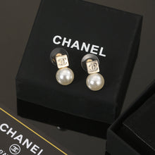 18K CC Pearls Earrings