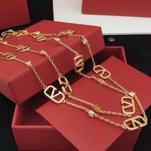 18K Garavani Long Diamonds Necklace
