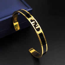 18K F Open Cuff Bracelet