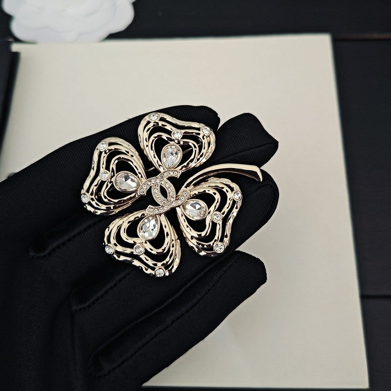 18K CC Clover Leaf Diamond Brooch