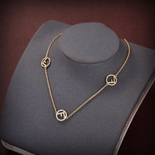 18K F is Necklace