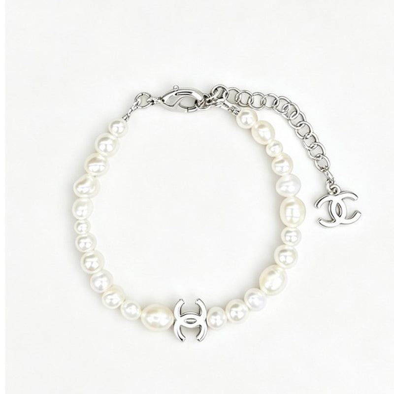 18K CC 26C Pearl Gold Bracelet