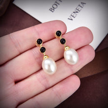 18K BV Pearl Earrings