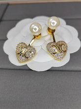 18K Triomphe Diamond Heart Earrings