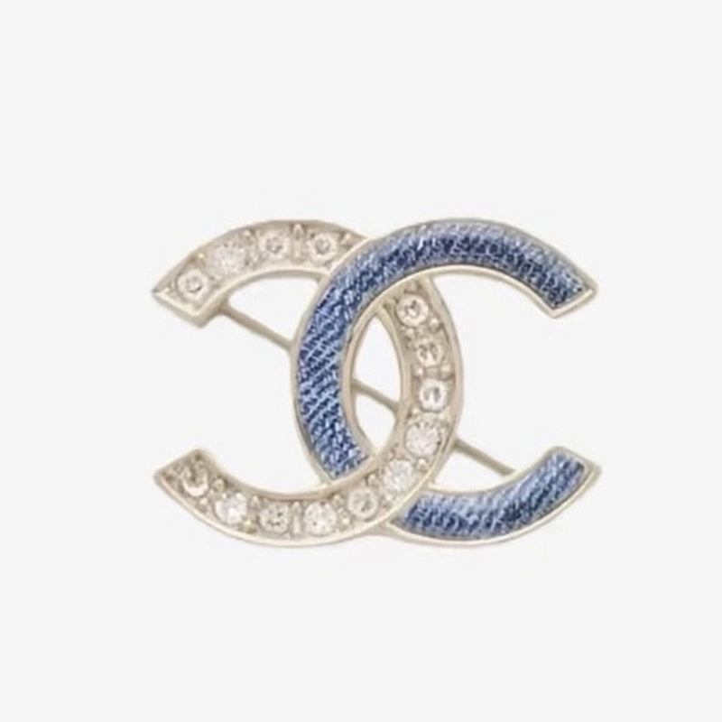18K CC Sky Blue Diamond Brooch