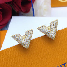 18K Louis Diamonds Earrings