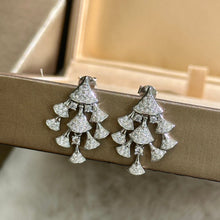 18K Divas' Dream Diamonds Earrings