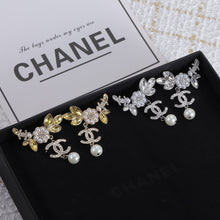 18K CHANEL Flower Crystals Earrings