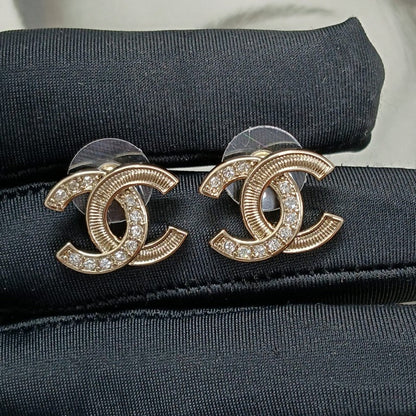 18K CC Vintage Diamond Gold Earrings