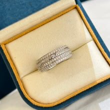 18K Possession Diamond Ring