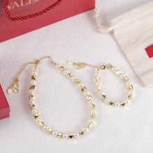 18K Vlogo Rockstud Pearls Bracelet