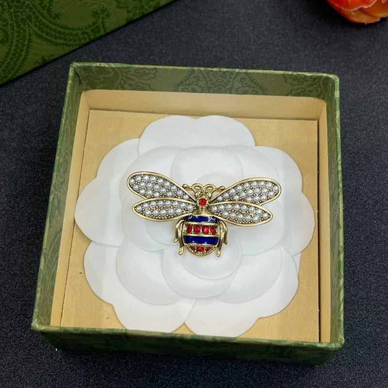 18K GG Red Bee Diamond Brooch