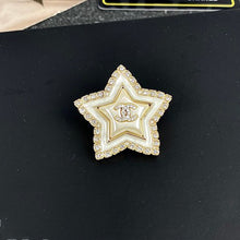 18K CC Star Pearl Brooch