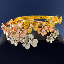 18K Frivole Seven Flowers Bracelet