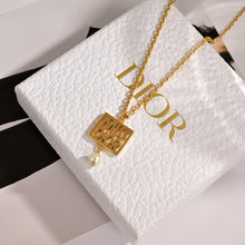 18K CD Miss Necklace